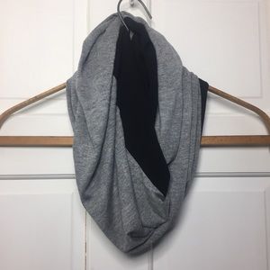 Coldwater Creek Accessories - Coldwater Creek elegant infinity scarf. Black/gray Coldwater Creek Accessories - Coldwater Creek elegant infinity scarf. Black/gray